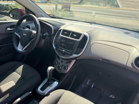 Used 2019 Chevrolet Sonic LT w/ Convenience Package image 24