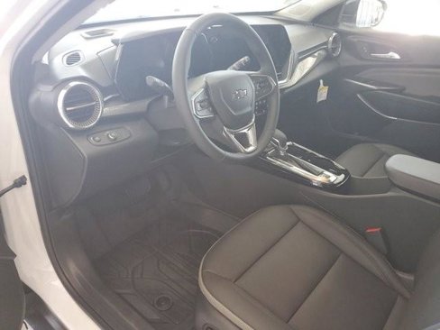 New 2025 Chevrolet Trax ACTIV w/ Driver Confidence Package image 19