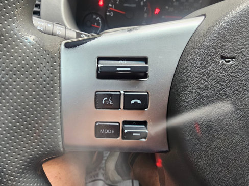 Used 2016 Nissan Frontier SV image 31