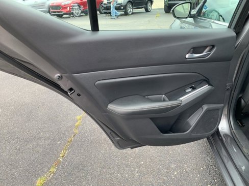 Used 2021 Nissan Altima 2.5 SV image 12