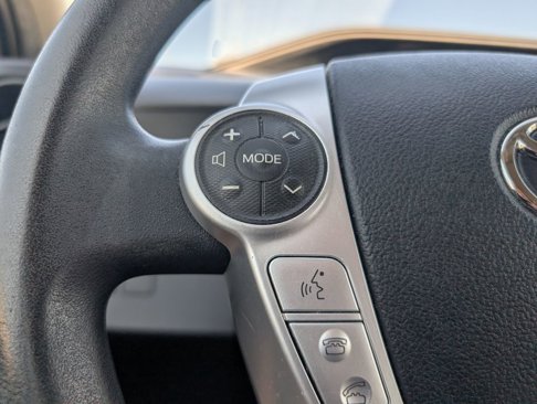 Used 2015 Toyota Prius C One image 11