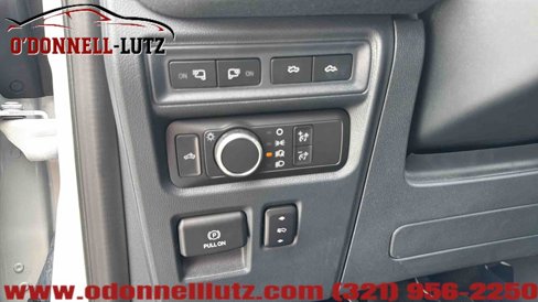Used 2022 Ford F150 Lightning Lariat w/ Equipment Group 511A High image 17