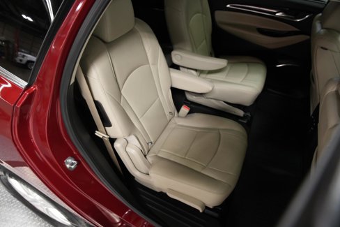 Used 2020 Buick Enclave Essence w/ LPO, Luxury Package image 17