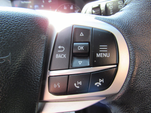 Used 2022 Ford Explorer XLT w/ Equipment Group 202A image 14