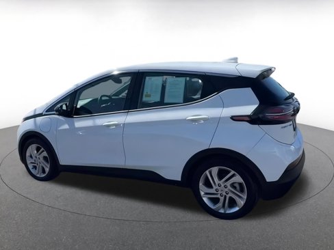 Used 2023 Chevrolet Bolt LT w/ Driver Confidence Package image 10