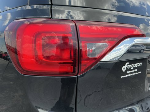 Used 2017 GMC Acadia SLE image 15