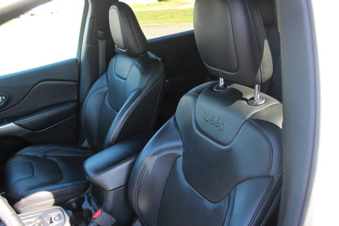 Used 2019 Jeep Cherokee High Altitude image 20