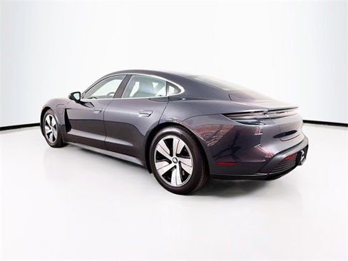 Certified 2021 Porsche Taycan 4S image 3