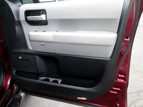 Used 2008 Toyota Sequoia Limited image 29