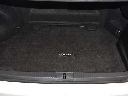Used 2015 Lexus ES 300h image 20