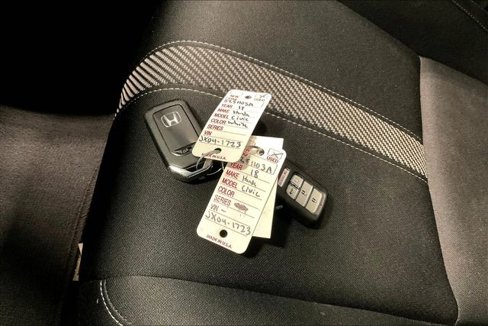 Used 2018 Honda Civic EX-T image 11