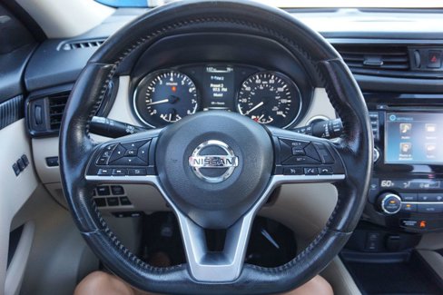 Used 2017 Nissan Rogue SL w/ SL Premium Package image 27