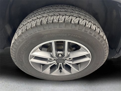 Used 2020 Jeep Grand Cherokee Limited image 27