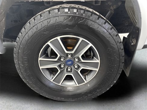 Used 2015 Ford F150 XLT w/ Equipment Group 302A Luxury image 37