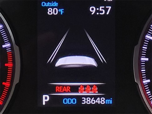 Used 2020 Toyota RAV4 LE image 20