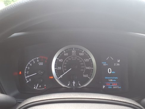 Used 2022 Toyota Corolla LE image 19