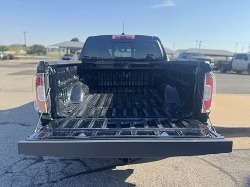 Used 2022 GMC Canyon Elevation w/ Trailering Package image 5