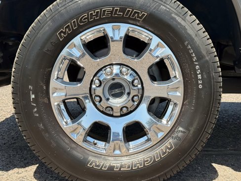 Used 2020 Ford F250 Lariat w/ Chrome Package image 11