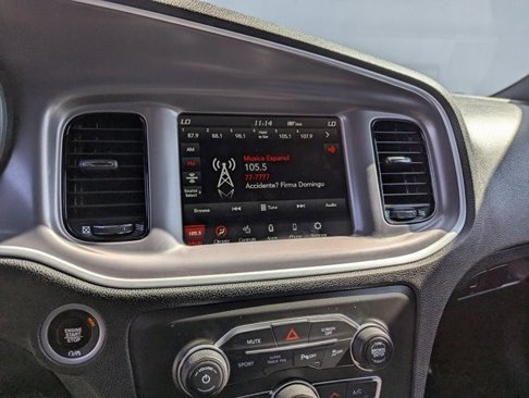 Used 2022 Dodge Charger SXT w/ Blacktop Package image 24