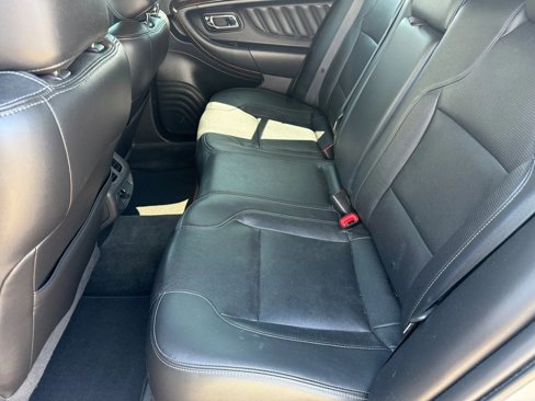 Used 2013 Ford Taurus Limited image 13