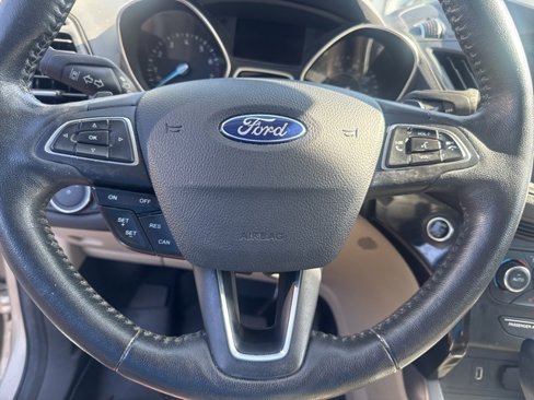 Used 2017 Ford Escape Titanium w/ Equipment Group 301A image 19