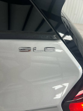 Used 2022 GMC Terrain SLE image 11