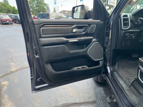 Used 2020 RAM 1500 Laramie image 16