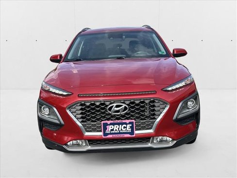 Used 2021 Hyundai Kona Limited w/ Cargo Package image 2