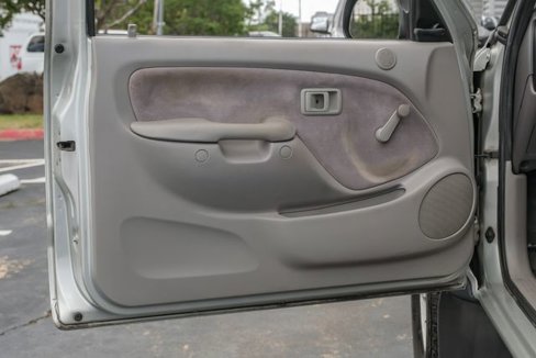 Used 2002 Toyota Tacoma 4x4 Regular Cab image 37
