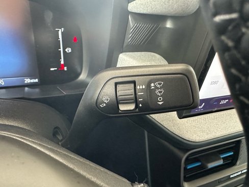 New 2025 Ford Maverick XLT image 46