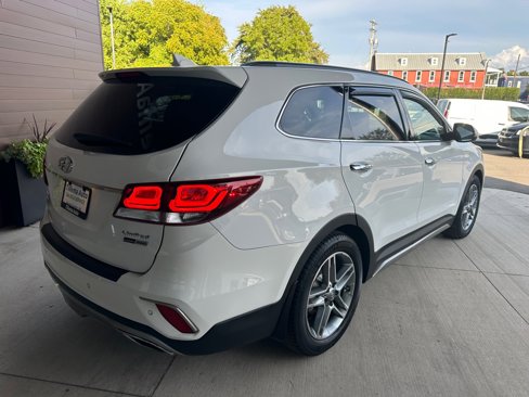 Used 2017 Hyundai Santa Fe Limited image 7