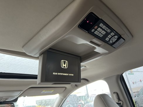 Used 2016 Honda Pilot Touring image 27