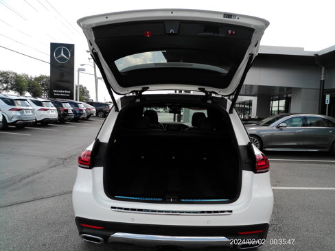 Certified 2022 Mercedes-Benz GLE 350 w/ Premium Package image 21