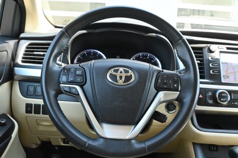 Used 2015 Toyota Highlander XLE image 20
