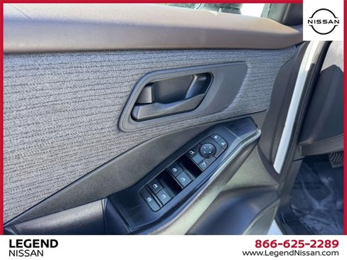 Certified 2023 Nissan Rogue S image 14