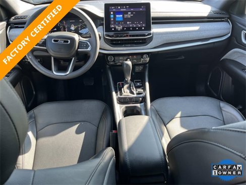 Used 2023 Jeep Compass Latitude image 16