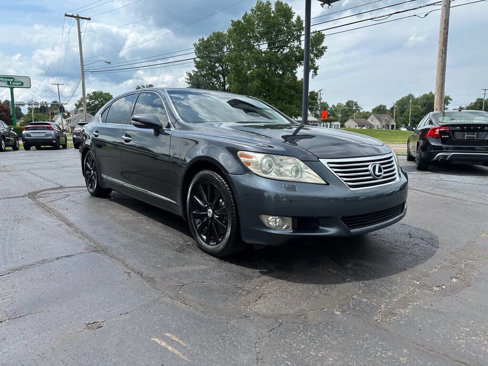 Used 2010 Lexus LS 460 L image 4