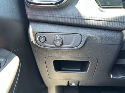 New 2026 Chevrolet TrailBlazer LS w/ LS Convenience Package image 40