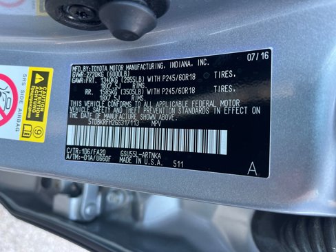 Used 2016 Toyota Highlander LE image 28