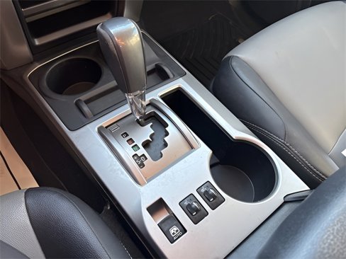 Used 2014 Toyota 4Runner SR5 image 19