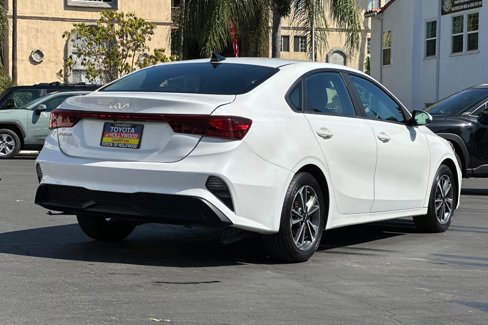 Used 2023 Kia Forte LXS image 4