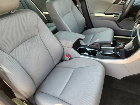 Used 2015 Honda Accord LX image 14