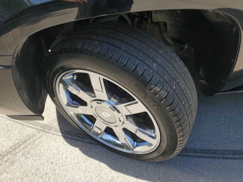 Used 2007 Cadillac Escalade 2WD w/ Information Package image 13