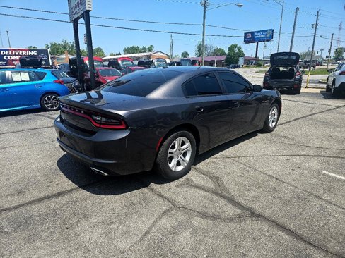 Used 2020 Dodge Charger SXT image 6