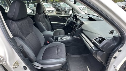 Used 2020 Subaru Forester Premium image 38