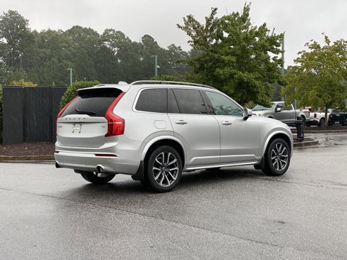 Used 2019 Volvo XC90 T5 Momentum w/ Protection Package image 3