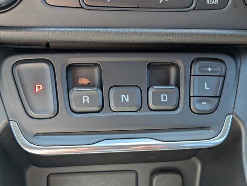 Used 2020 GMC Terrain SLE image 28