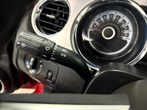 Used 2013 Ford Mustang GT Premium w/ Brembo Brake Pkg image 15