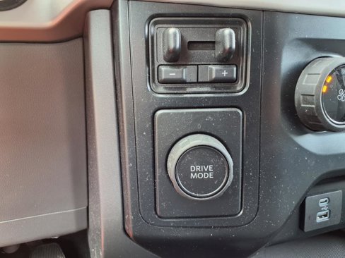 Used 2022 Ford F150 XLT image 19