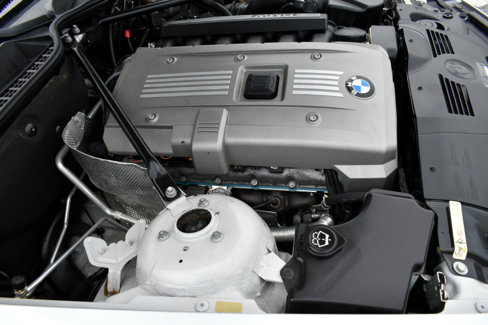 Used 2006 BMW Z4 3.0i image 49